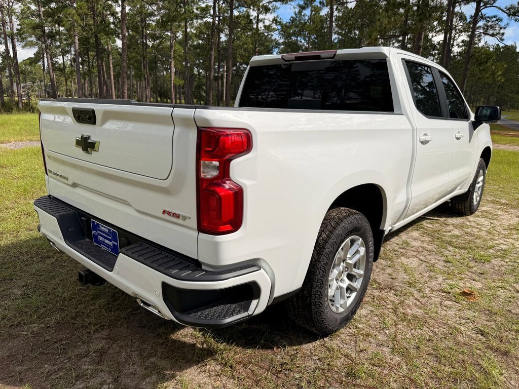 New 2026 Chevrolet Silverado 1500 RST AWD/4WD image 9