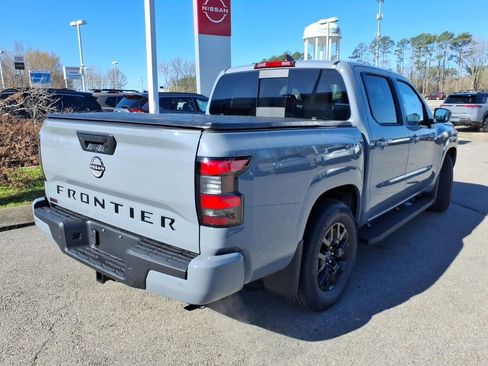 New 2026 Nissan Frontier SV RWD image 3
