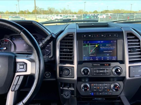 Used 2021 Ford F250 Platinum w/ FX4 Off-Road Package image 6