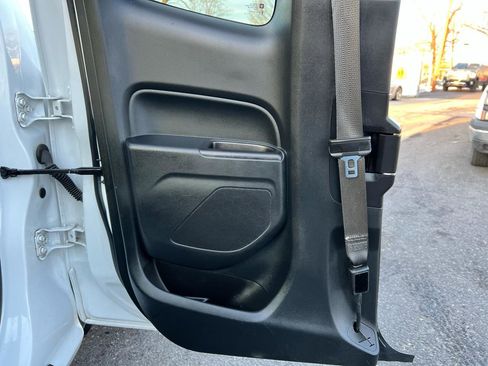 Used 2020 Chevrolet Colorado W/T w/ WT Convenience Package image 40