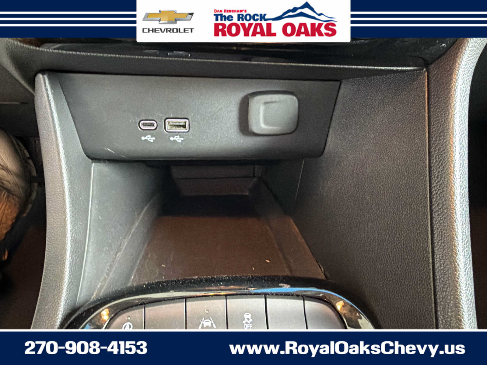 Used 2024 Buick Encore GX Sport Touring FWD image 18