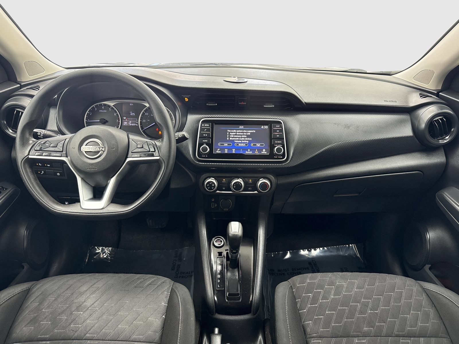 Used 2022 Nissan Kicks S FWD image 20