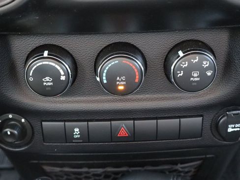 Used 2015 Jeep Wrangler Sport w/ Quick Order Package 23S image 19