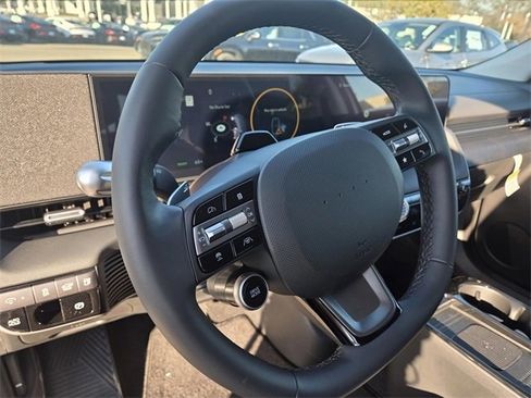 New 2026 Hyundai Ioniq 5 SEL image 18