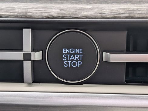 Used 2024 Hyundai Santa Fe Calligraphy image 31