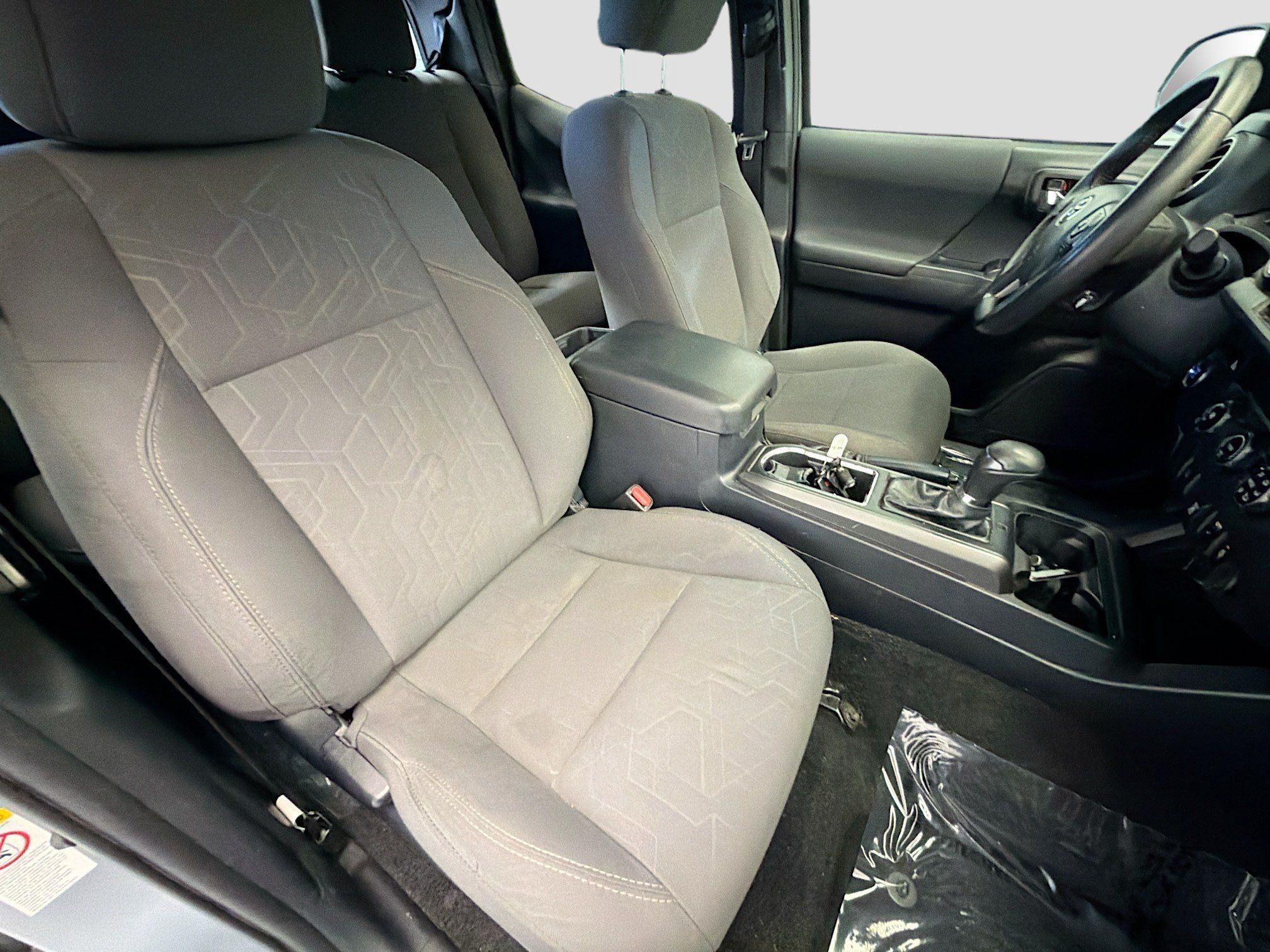 Used 2019 Toyota Tacoma TRD Sport RWD image 15