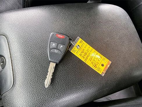 Used 2016 Jeep Wrangler Unlimited Sahara w/ Connectivity Group image 33