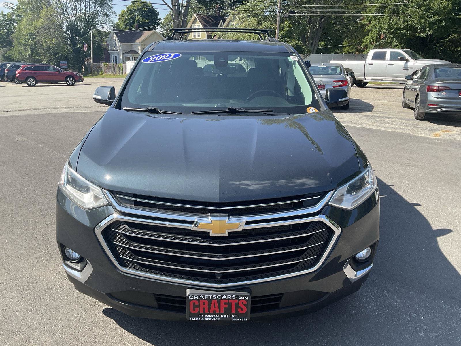 Used 2021 Chevrolet Traverse LT w/ LT Premium Package AWD/4WD image 8