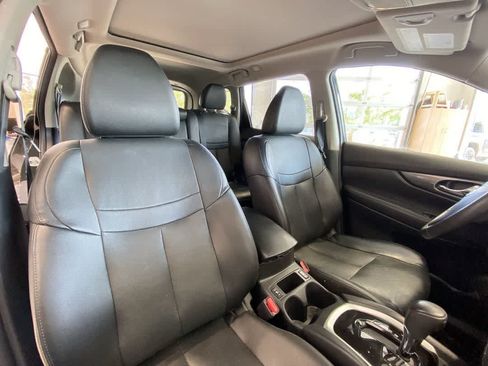 Used 2016 Nissan Rogue SL w/ SL Premium Package AWD/4WD image 27