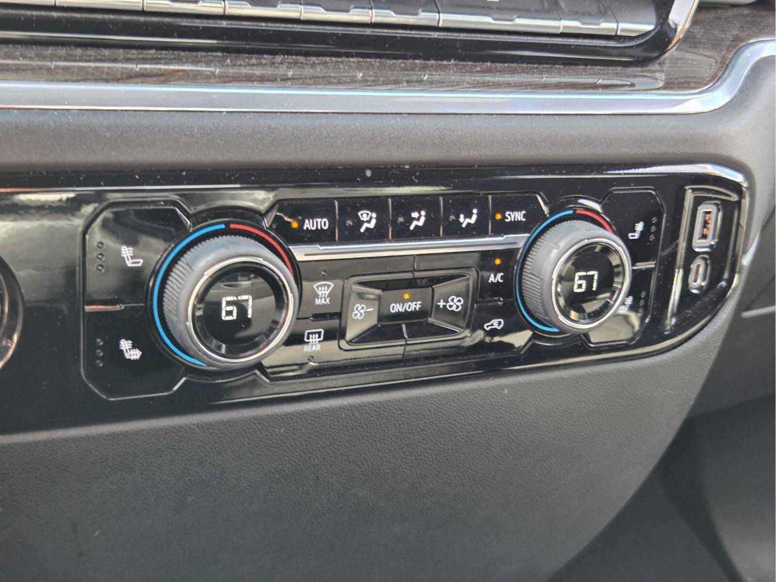 Used 2022 Chevrolet Silverado 1500 RST RWD image 25