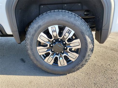 New 2026 GMC Sierra 2500 Denali w/ Denali Reserve Package image 30