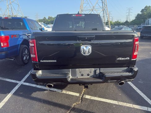 Used 2022 RAM 1500 Laramie w/ Sport Appearance Package AWD/4WD image 3