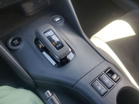 Certified 2024 Nissan Z Performance w/ Floor Mat Package image 20