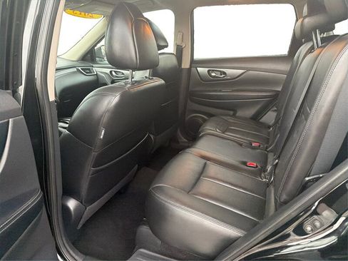 Used 2015 Nissan Rogue SL w/ SL Premium Package image 11