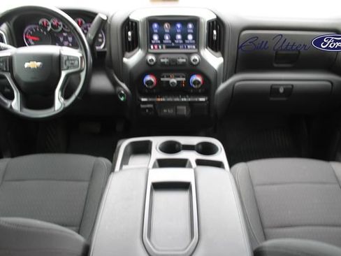 Used 2021 Chevrolet Silverado 1500 LT image 14