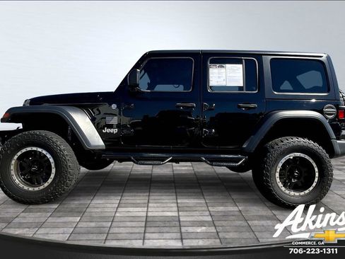 Used 2020 Jeep Wrangler Unlimited Sport S image 15
