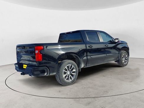 Used 2023 Chevrolet Silverado 1500 RST w/ Z71 Off-Road Package AWD/4WD image 5