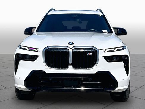 Used 2025 BMW X7 M60i AWD/4WD image 3