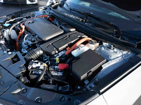 New 2025 Honda Accord Sport image 32