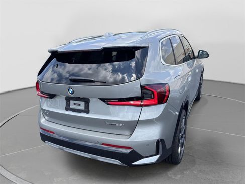 New 2026 BMW X1 xDrive28i w/ Convenience Package AWD/4WD image 5