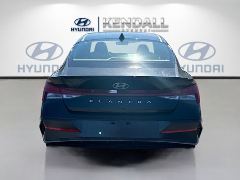 New 2026 Hyundai Elantra SEL Sport image 5