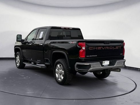 Used 2021 Chevrolet Silverado 2500 LTZ w/ LTZ Premium Package image 5