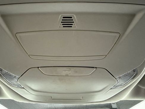 Used 2018 Ford Escape SEL image 22