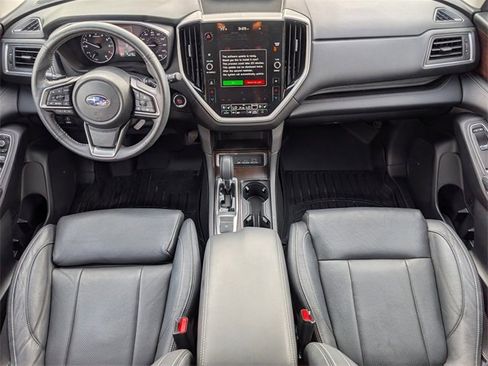 Used 2023 Subaru Ascent Touring image 5