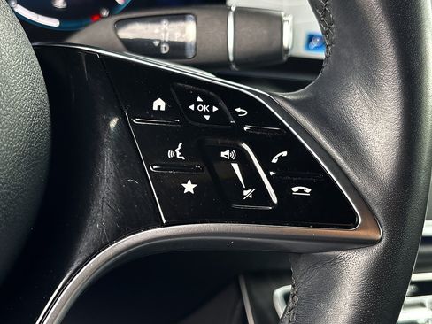 Used 2023 Mercedes-Benz E 350 Sedan image 13