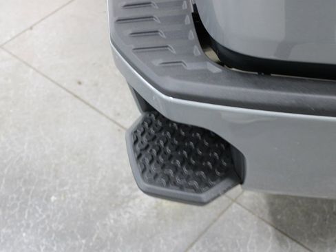 New 2026 Chevrolet Silverado 1500 High Country AWD/4WD image 21