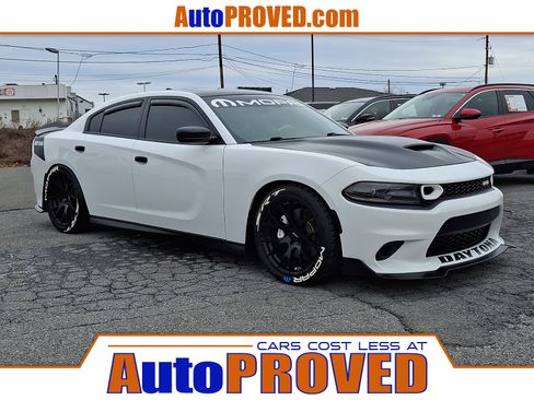 Used 2019 Dodge Charger Scat Pack w/ Daytona Edition Group image 1
