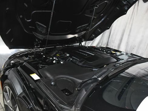 Used 2024 Jaguar F-TYPE R-Dynamic RWD image 65