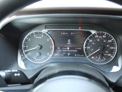 Used 2021 Nissan Rogue SV AWD/4WD image 35