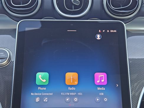 Used 2025 Mercedes-Benz C 300 4MATIC Sedan image 17