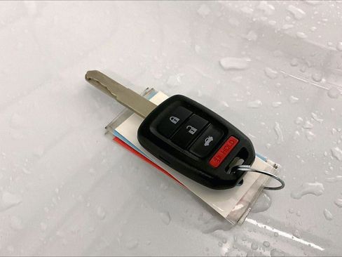 Used 2020 Honda Civic LX image 9