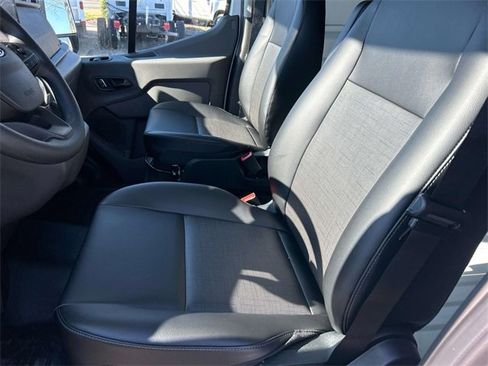 New 2026 Ford Transit 250 148 Medium Roof image 23