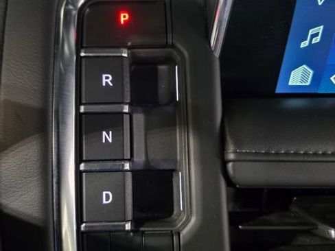Used 2024 Chevrolet Tahoe LT RWD image 31