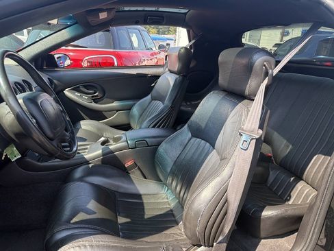Used 2000 Pontiac Firebird Formula RWD image 6
