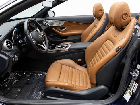 Used 2023 Mercedes-Benz C 300 4MATIC Cabriolet w/ AMG Line image 11