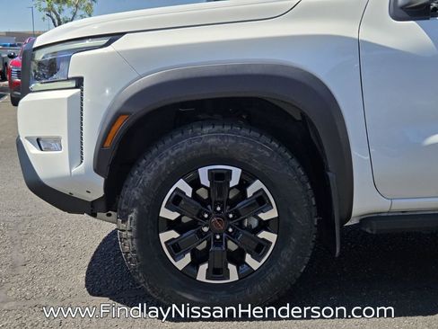 Used 2023 Nissan Frontier PRO-4X w/ Technology Package AWD/4WD image 9