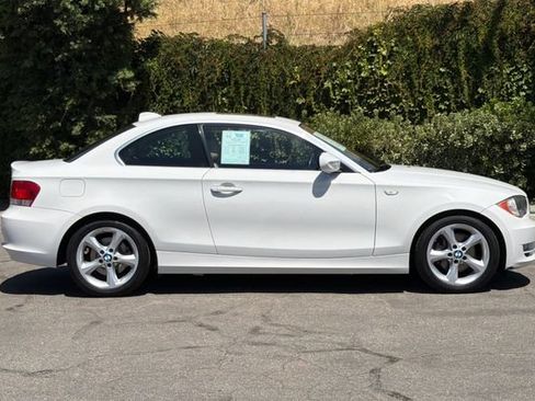 Used 2011 BMW 128i Coupe RWD image 3
