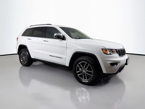 Used 2018 Jeep Grand Cherokee Limited image 4