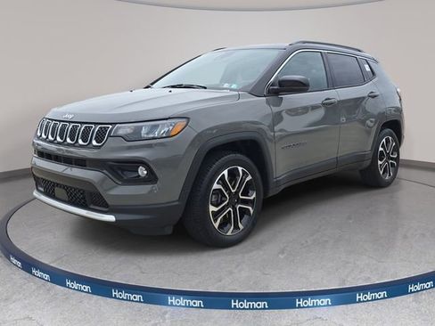 Used 2023 Jeep Compass Limited AWD/4WD image 1