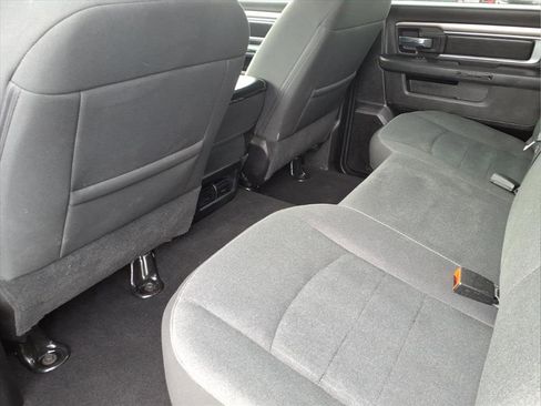 Used 2024 RAM 1500 Classic Warlock image 14