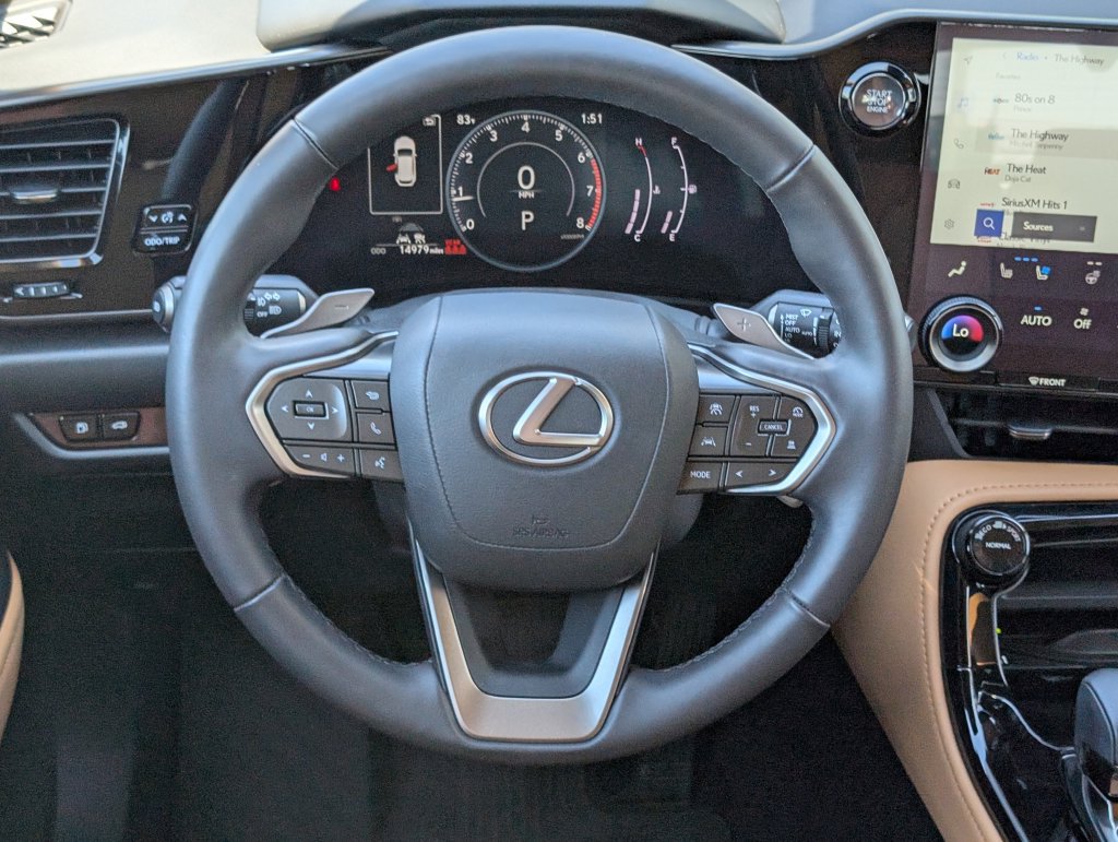 Used 2025 Lexus NX 350 AWD w/ Accessory Package (2T) image 17