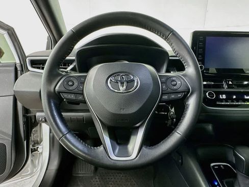 Used 2022 Toyota Corolla SE FWD image 15