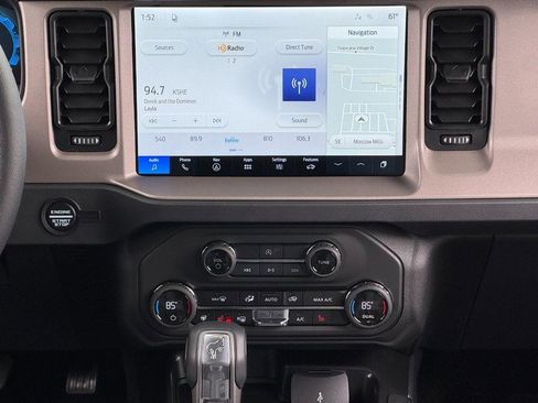 New 2026 Ford Bronco Outer Banks image 12