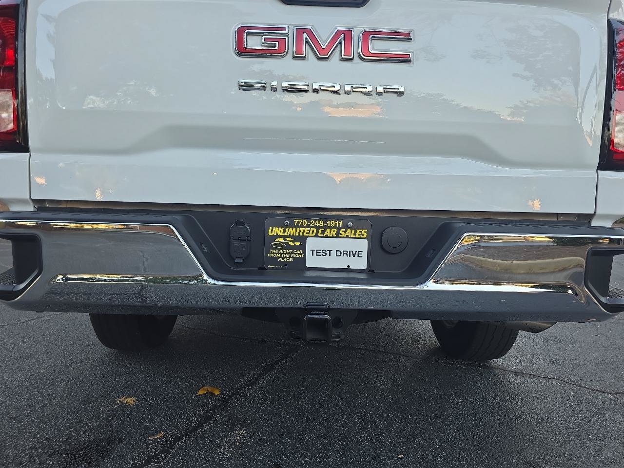 Used 2024 GMC Sierra 1500 Pro w/ Pro Value Package RWD image 17