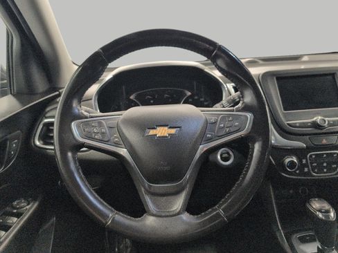 Used 2019 Chevrolet Equinox LT w/ Driver Convenience Package AWD/4WD image 5