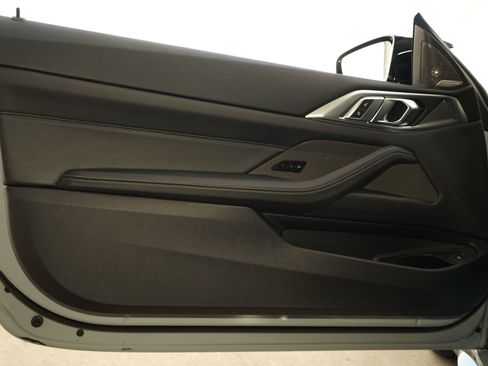 Used 2023 BMW M4 Competition image 23